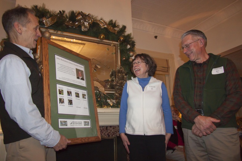 VCE Director, Chris Rimmer, unveiling Marv and Sue Elliott as the 2014 Julie Nicholson Citizen Scientists of the Year. / K.P. McFarland